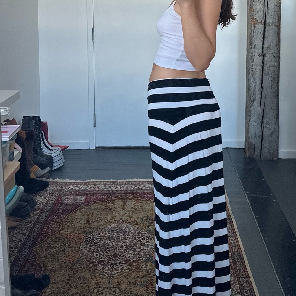 Calvin Klein Black and White Maxi Skirt